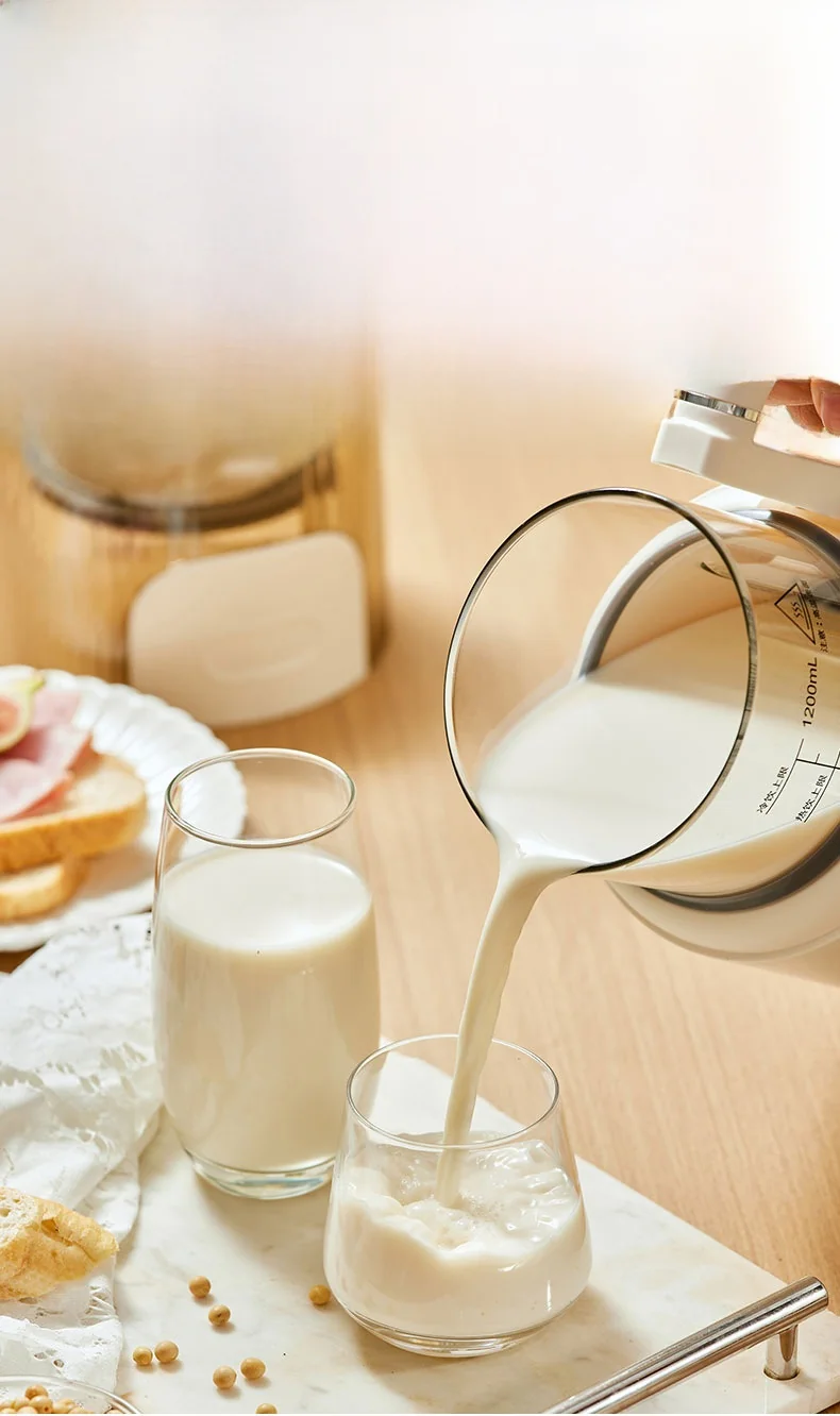1.2L lämmittävä blenderi kosketusohjauksella, lasirunko