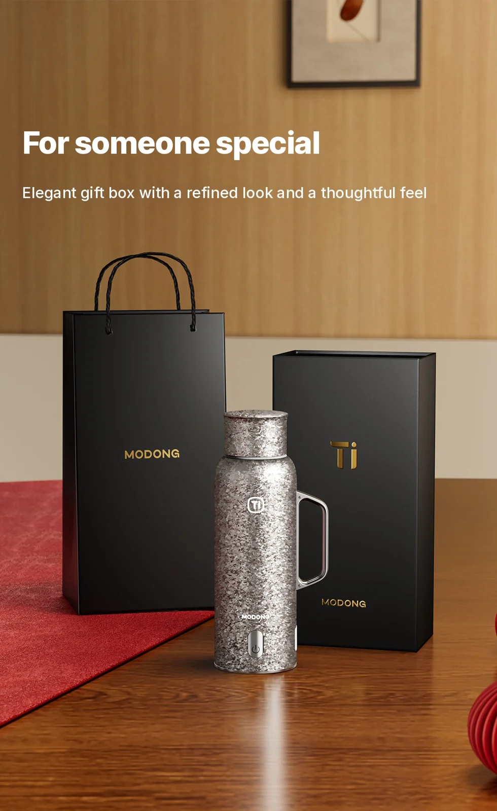 Titanium grelna izolirana skodelica z ročajem 680ml, darilna škatla
