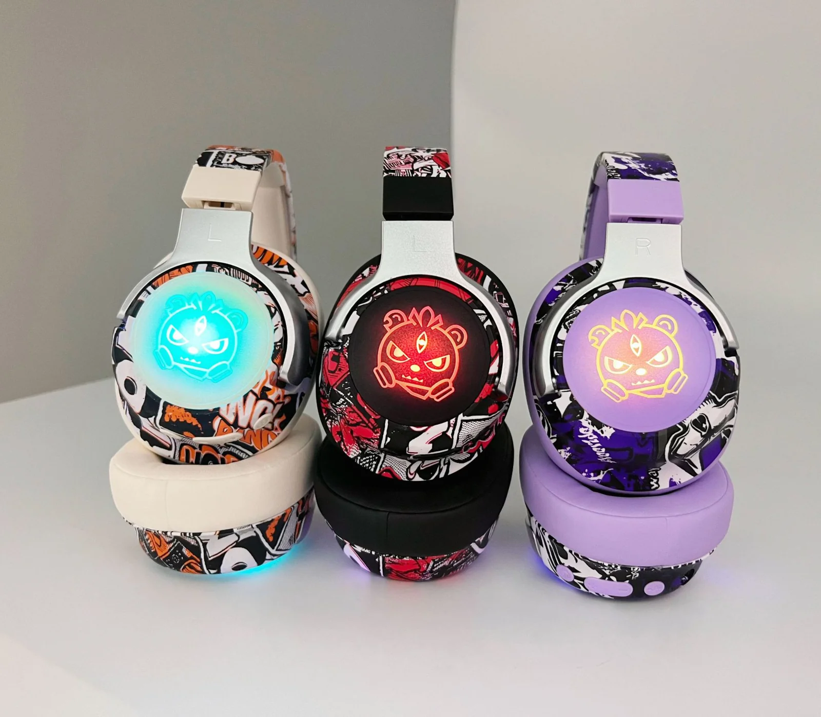 Cuffie Wireless Circumauricolari Graffiti con Radio FM e Lunga Autonomia