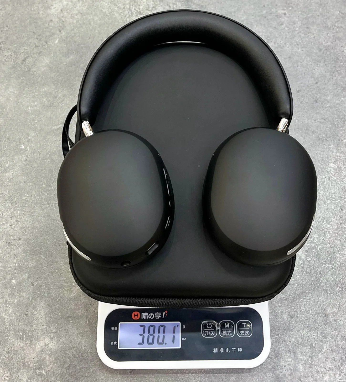 Cuffie Wireless Circumaurali con ANC e Ricarica Type-C