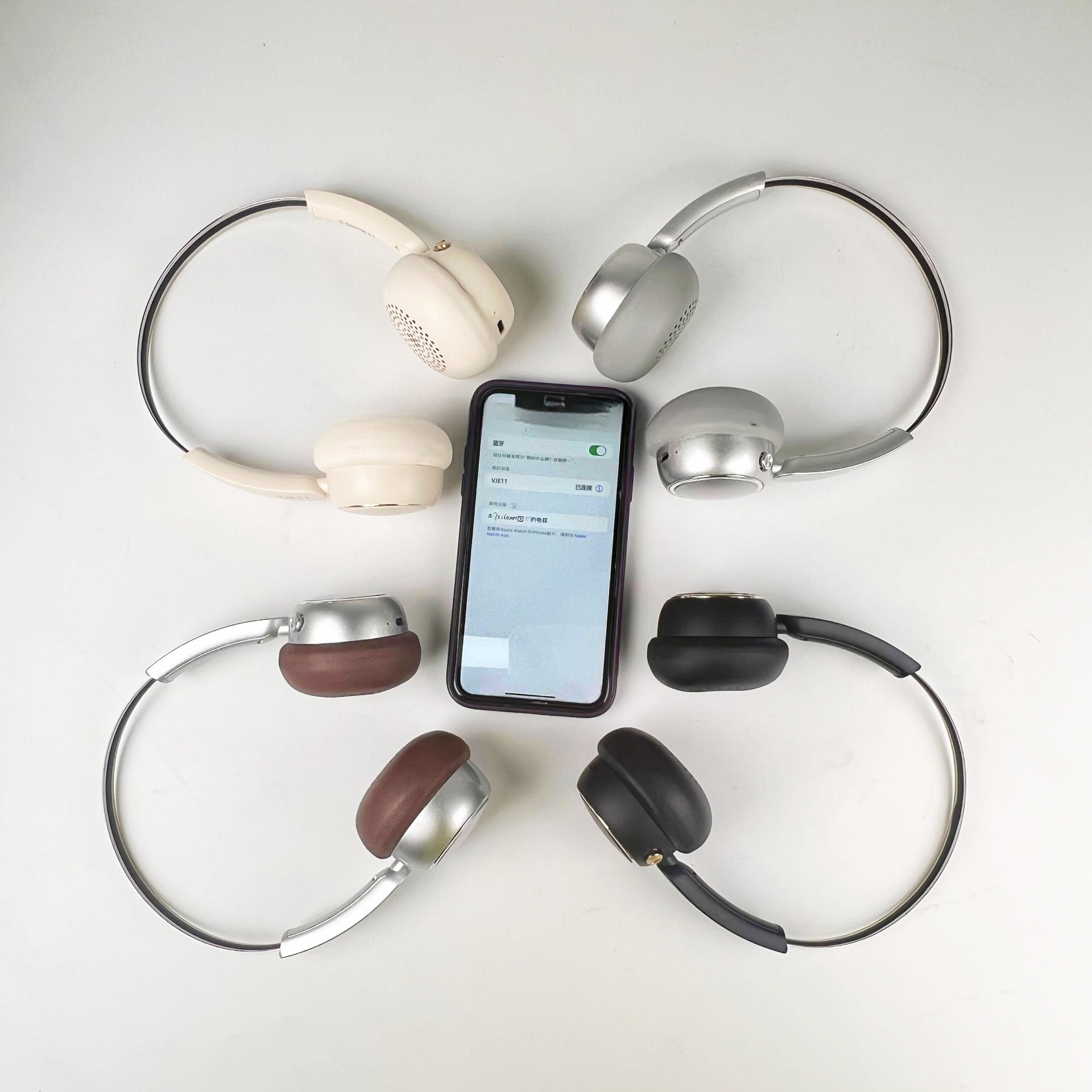 Fon Kepala Tanpa Wayar Over-Ear Retro dengan Radio FM dan Bluetooth 5.4