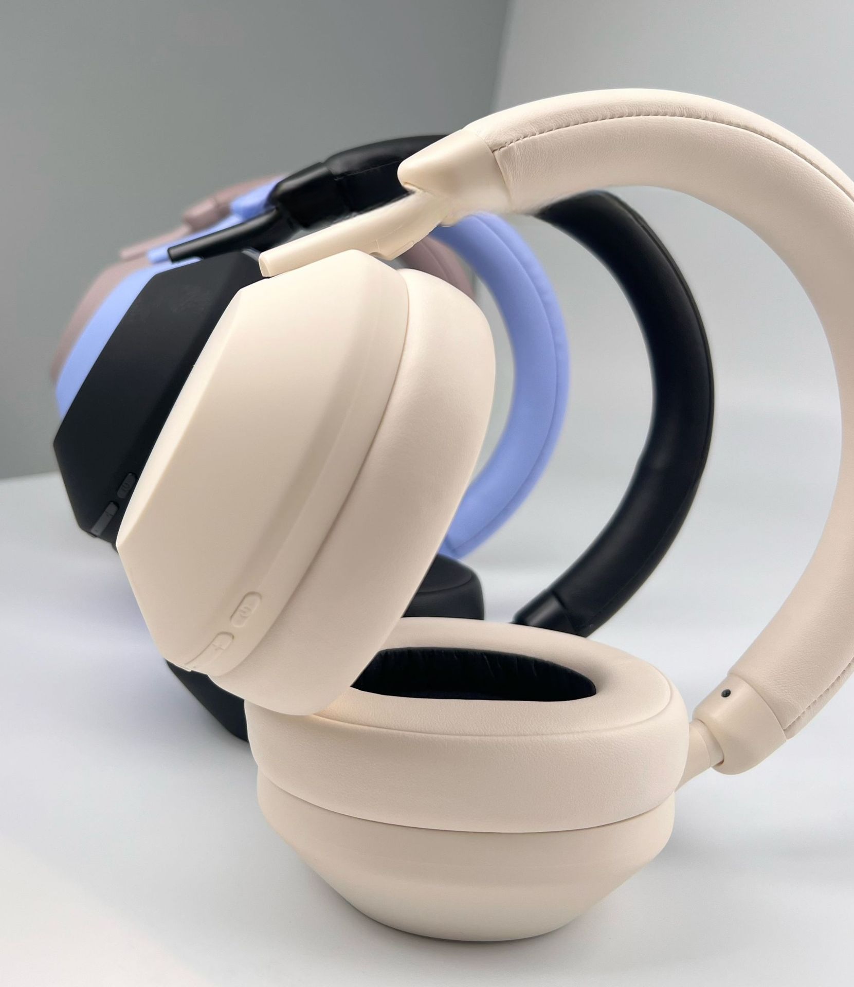 Active Noise Cancelling Wireless Bluetooth Headphones Over Ear Stereo