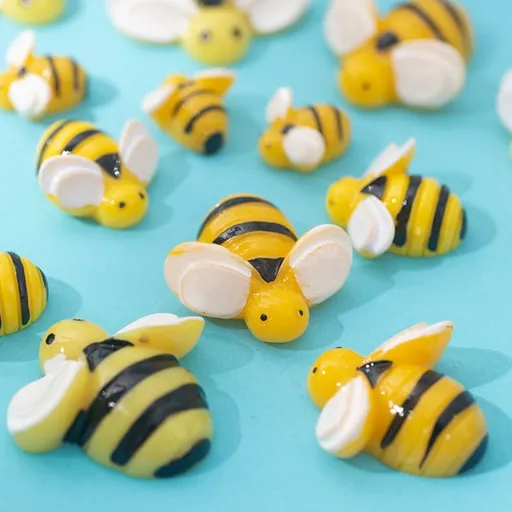 Tiny Resin Bee Decorations for DIY Crafts and Wall Art Projects 40Pcs