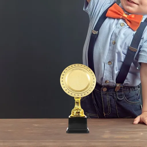 Elegant Plated Gold Plastic Trophy for Sports Event Winner Recognition