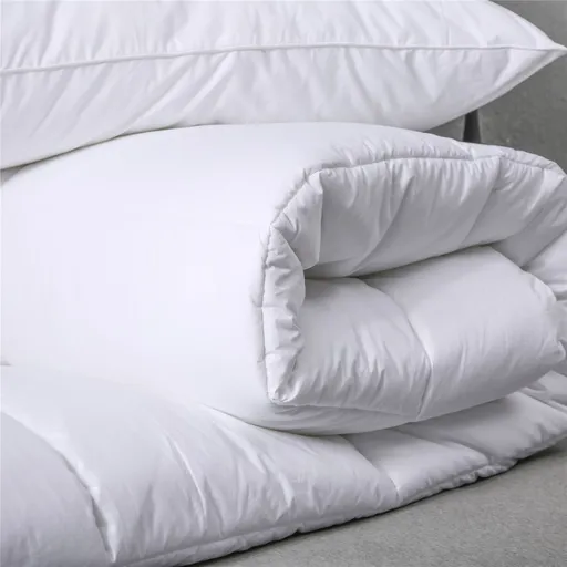 Hotel Quality 400 Gsm Microfibre Duvet Insert with Box Stitching - Queen size 210cm x210 cm