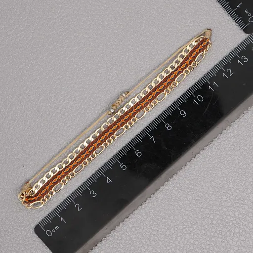 Red Style Artisan Boho Beaded Bracelet - Handmade Woven Friendship Band with Gold-Plated Chain