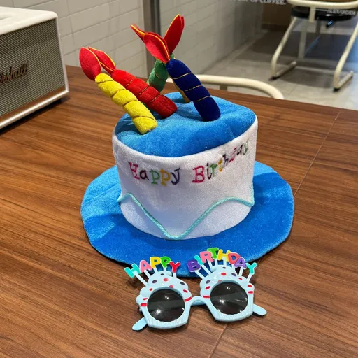 2-piece Blue Plush Birthday Cake Hat Set - Novelty Party Accessory with Matching Glasses, Fun Photo Prop