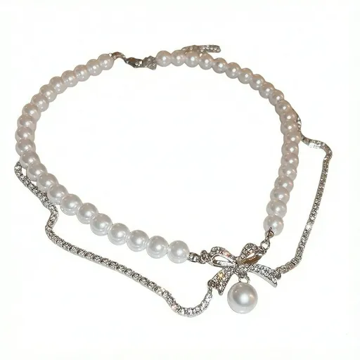 Late Romance~Sparkling Diamond Bow Pearl Necklace for Women with a Cold Design, Cold Wind Neck Chain, Clavicle Chain
