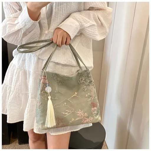 New Chinese Jacquard Nylon Bucket Bag: Large Capacity Shoulder Tote, Commuting & Versatile（pitch green）