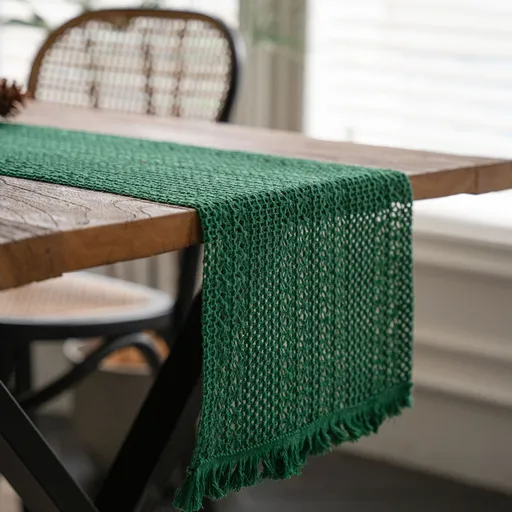 Green Woven Table Runner - 30 x 160 cm Natural Jute and Cotton Rope Table Decor with Tassel Ends for Dining Tables, Kitchens and Seasonal Styling