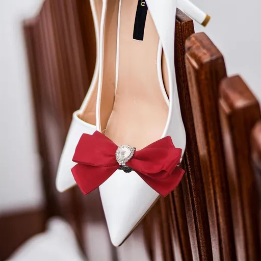 1 Pair Decorative Shoe Bow Clips Dark Red Elegant Fabric Shoe Attachments for High Heeled Footwear
