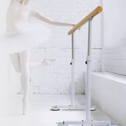 Wooden Portable Ballet Bar Stretch Barre Dance Bar 1.5M Freestanding Ballet Bar