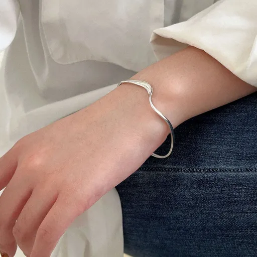Silver Bangle Bracelet for Women Wave Beach Bracelet Adjustable Open Cuff Bangle Bracelet for Girls Stainless Steel Bracelet