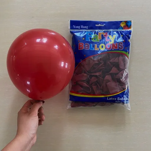 Yonghong 10 Inch 2.2g Mat Latex Balloon 2.2g 100 support single layer Garnet Red Product type: balloon; Common size reference: 5 inch(diameter12cm), 10 inch(25cm), 12 inch(30cm), 18 inch(45cm), 36 inch(90cm)