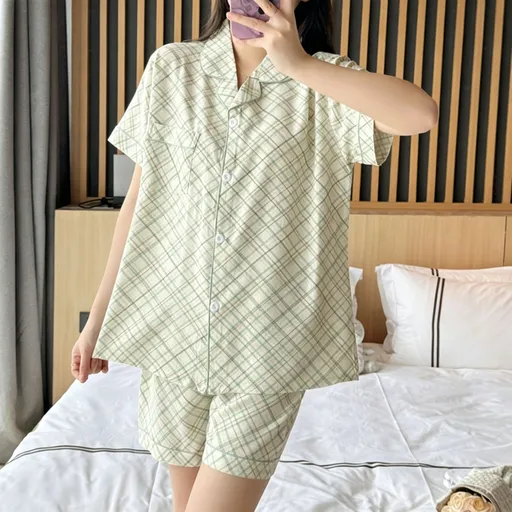 Green Line Size L | Bubble Crinkle Short-Sleeve Shorts Pajama Set | Christmas Fresh Minimalist Gift | Tummy-Covering Loose Fit Women's Homewear