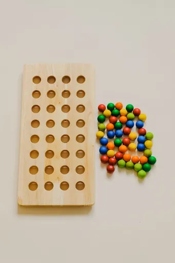 Ball tray insert