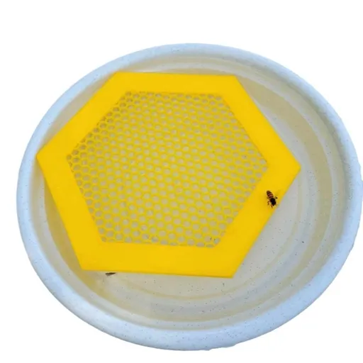 2PCS L 210x180x3.5mm Yellow Floating Bee Saver Waterer - Safe Drinking Platform for Garden Ponds & Bird Baths