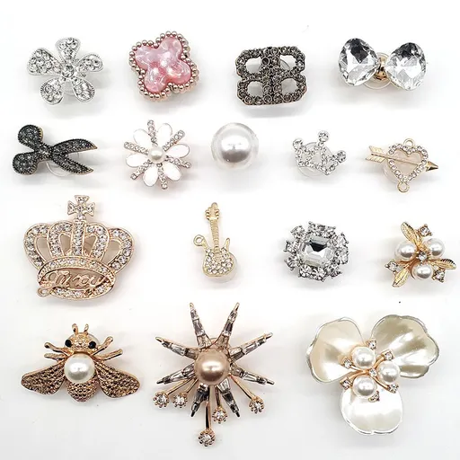 Shoes Charms for Shoes Decoration/Diamond Charms for Girls and Women/Luxury Sandal Charms with Luxury Clog Accessories