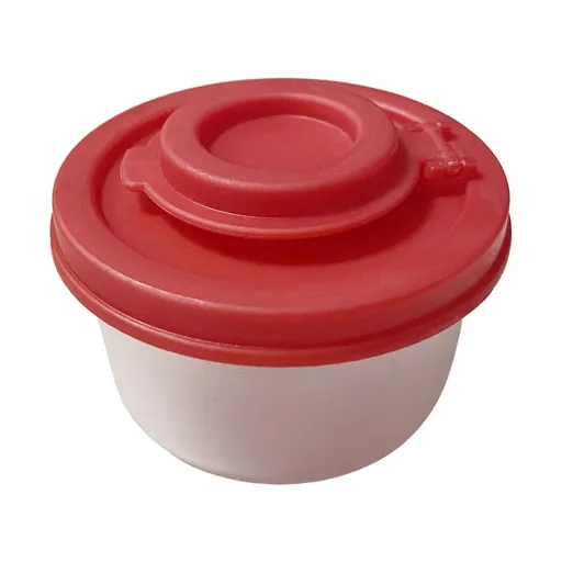 1 Piece Mini Salt and Pepper Shaker with Airtight Red Lid, Transparent Plastic Spice Container for Camping, Travel and Lunch Boxes, Red