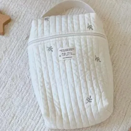 Leaves Quilted Nappy Storage Bag Portable Diaper Organizer Mommy Travel Pouch with Zipper 28x18x6cm for Australian Families and Stroller Use