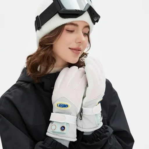Windproof Water-Repellent Fleece-Lined Self-Heating Gloves Pink