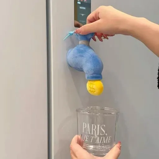 Faucet Magnetic Fridge Magnet – Funny Creative Wall Decoration Novelty Magnetic Ornament