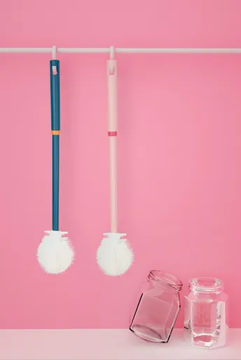 Silicone Bottle Brush - Long Handle 31cm for Deep Cleaning - Soft yet Effective Brush Head - Suitable for Milk Bottles and Tall Glasses