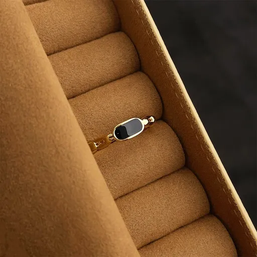 Vintage Court Style Ladies Ring | Halloween Gathering Jewelry | Niche High‑Grade Zircon Index Finger Ring