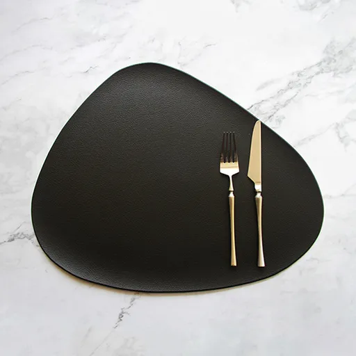 4 Pcs Black Nordic-Style PVC Leather Placemats Set of 4 - Waterproof, Heat-Resistant, and Oil-Proof Triangular Table Mats