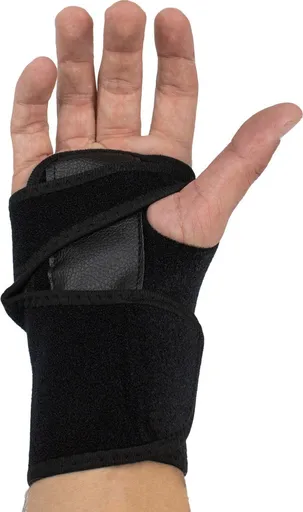 Right-Hand Wrist Brace with Built-In Splint, Adjustable Black Carpal Tunnel Support