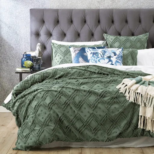 Medallion Sage Cotton Vintage Washed Tufted European P/Case by Park Avenue
