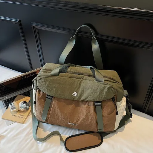 Lightweight Large Capacity Sports Duffel Bag Dry Wet Separate Design Multipurposed Handbag for Swimming Short Trip Great Christmas Present Green