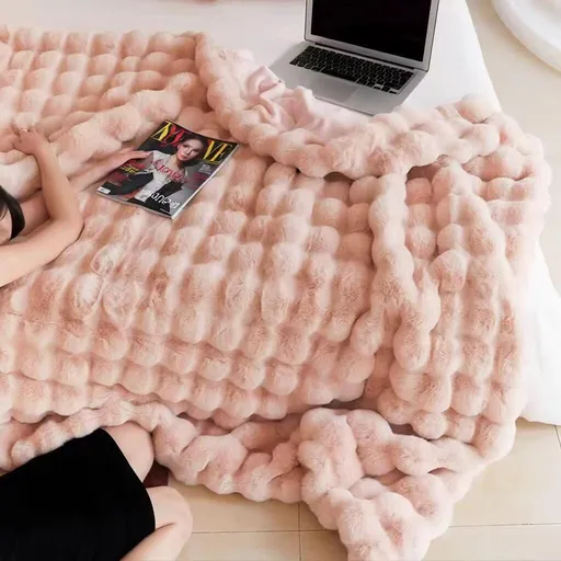 Pink Luxury Tuscany Fleece Rabbit Fur Bubble Blanket (200 x 230 CM) - Double-Sided Thickened Soft Plush Bedding & Extra Large Bed Blanket