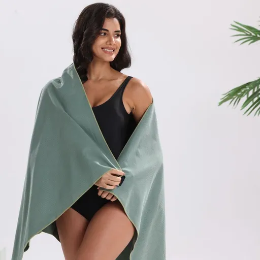 Microfiber Quick‑Dry Beach Towel, Lightweight Compact Sports Travel Towel, Super Absorbent No‑Lint Swim Gym Towel 76×152cm for Beach Camping Fitness（Army green）