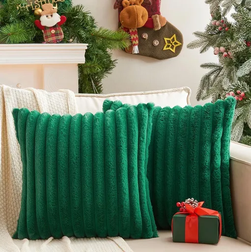 Pack of 2 Christmas Green Pillow Covers 18x18 Inch Decorative Faux Fur Emerald Throw Pillow Cover, Soft Lumbar Plush Pillowcases for Couch Sofa Bed Living Room, Fluffy Cute Home Boho Decor