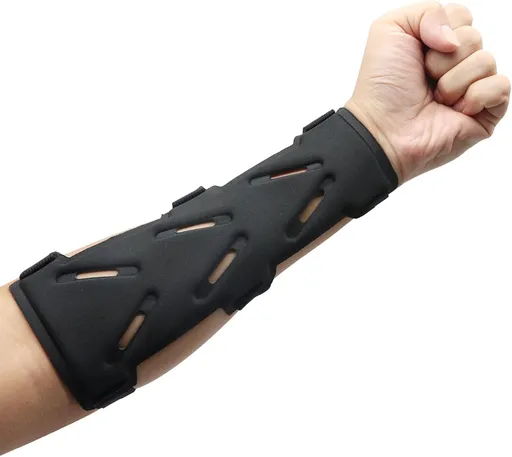 Archery Arm Guards - 1 Piece - Black - Adjustable - Wrist & Forearm Protection - Unisex - Suitable for Teens & Adults
