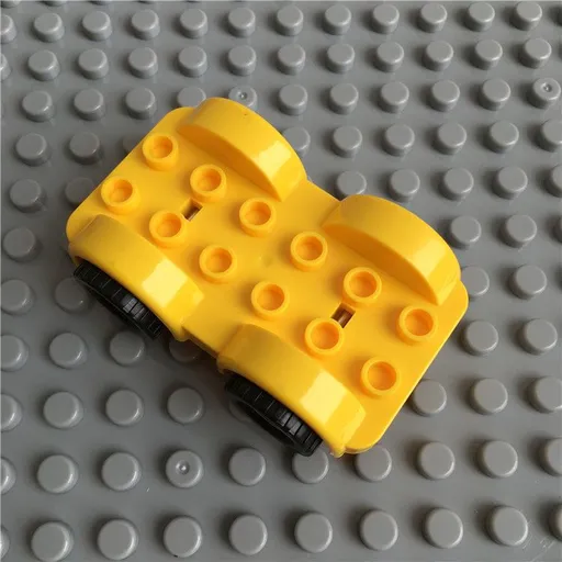 Hongyuan sheng Building Blocks Bus Vehicle Yellow underbody