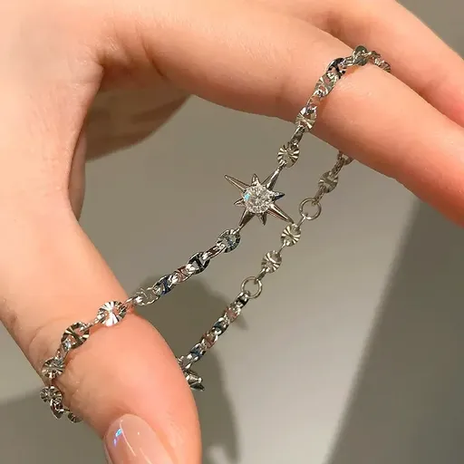 Silver North Star Crystal Charm Bracelet Lucky Star Chain Bracelet for Women Minimalist Celestial Jewellery