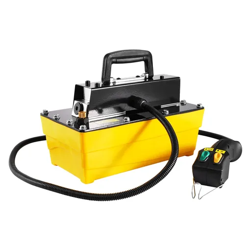 10,000PSI Air Hydraulic Pump, 2.3 L Reservoir, NPT 3/8 In Oil Outlet, NPT 1/4 In Inlet, Air Actuated Foot Pump with Remote Control Actuator, for Automobile Frame Machine & Hydraulic Press