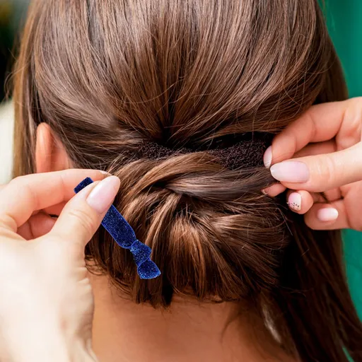 Hair Accessories Set for Girls, Kids, and Women, 18 Pieces Assorted Colors, Cute and Hair Clips and Bands
