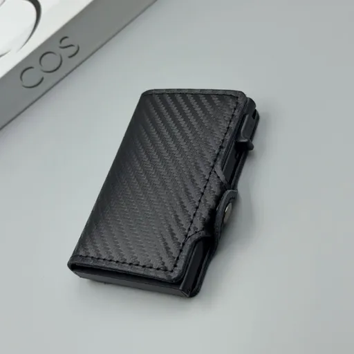 men's accessories, RFID-blocking card holder, aluminum card holder, carbon fiber pattern, security card holder, minimalist wallet alternative, Australian men, credit card protector, identity theft prevention, slim card holder - Carbon-fiber black - S