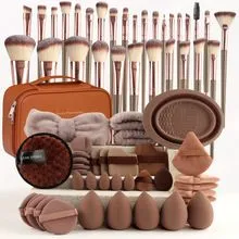Makeup Brush Set, 67Pcs Professional Makeup Tool Set with Wash Bag Foundation Makeup Brush Kit Eye and Face Make up Brushes & Tools for Beginner & Professional.