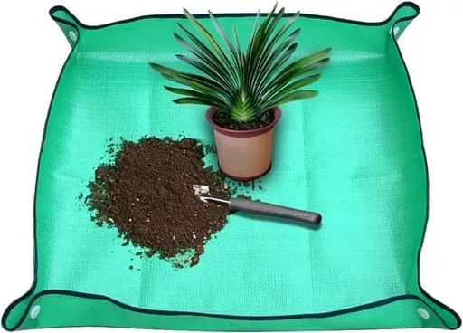 2-Pack Foldable Waterproof Garden Planting Mats, 68x68cm, Portable for Transplanting Succulents Indoors