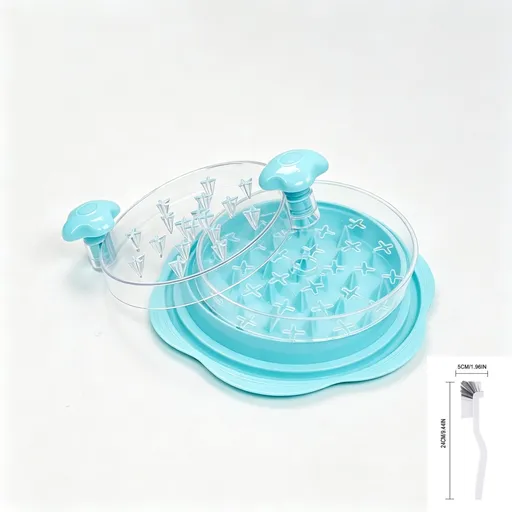 Convenient Manual Meat Shredding Tool,Cyan Interlayer Chicken Shredder Supplied with Cleaning Brush,Easy‑Clean Kitchen Supply,Christmas Halloween Home Practical Present
