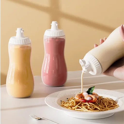 500ML Large Capacity Clear Plastic Sauce Bottle with Dust Cover and Measurement Scale Precision Dispensing for Kitchen Condiments