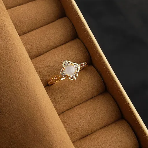 Vintage Luxury Zircon Women Ring | Holiday Dating Ornament | Niche Court‑Style Index Finger Band