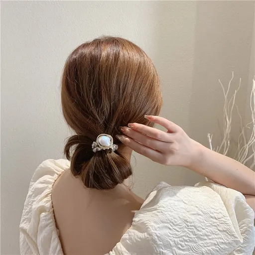 Pearl Hair Ties white Ponytail Holders Elastic Crystal Hair Scrunchies Pearl Hair Accessories for Women and Girls (Pack of 1)