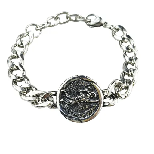 Silver Style 6 Men's Stainless Steel Curb Chain Bracelet - Retro Punk Hip Hop Style with Round Medallion Charm - Durable 26cm Streetwear Jewellery