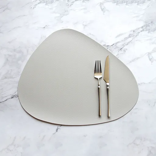 4 Pcs Grey Nordic-Style PVC Leather Placemats Set of 4 - Waterproof, Heat-Resistant, and Oil-Proof Triangular Table Mats