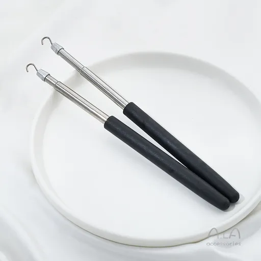 2-Pack Black Jewelry Fastener Helper Tool - Quick Bracelet & Fine Chain Wearer Aid With Telescopic Titanium Steel Hook